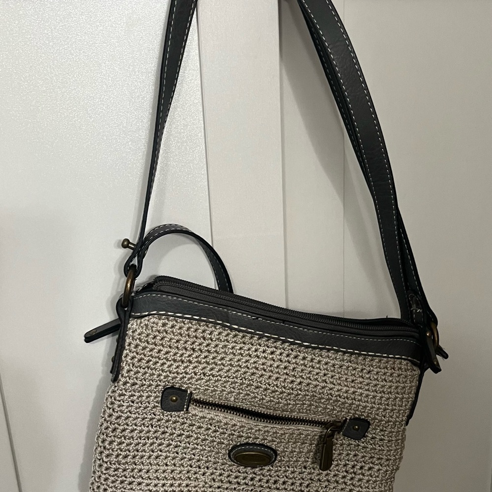 NWOT Concept grey crossbody bag, storage, adjustable strap.